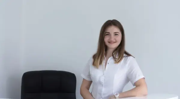 Czy sekretarka medyczna to zawód medyczny? Sprawdź kontrowersje i fakty